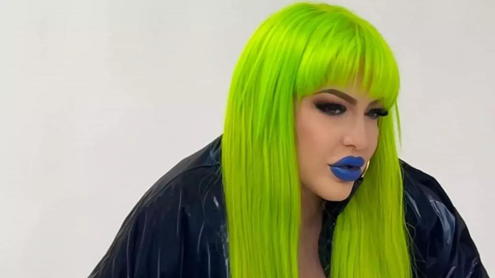 "Regia y divina": La Diosa sorprende con su nueva figura tras cirugía estética