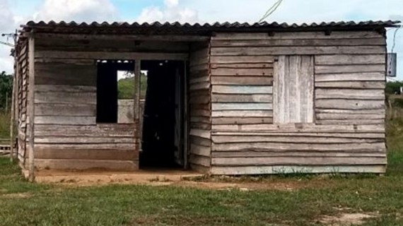 Casi 90 000 viviendas en Cuba tienen piso de tierra