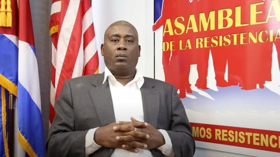 Cada vez aparecen más carteles antigubernamentales y a favor del Paro Nacional en la Isla
