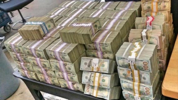 Capturan a un hombre con casi 150.000 dólares en efectivo en territorio del Cártel de Sinaloa