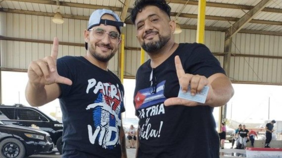 Doctores Alexander Raúl Pupo Casas y Alexander Jesús Figueredo Izaguirre