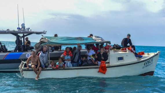 64 balseros y un perro son regresados a Cuba