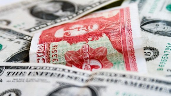 El precio de las divisas en Cuba alcanza los 148 pesos en el mercado informal