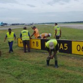 Aeropuertos cubanos suspenden vuelos por huracán
